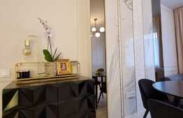 Apartament cu finisaje de lux, 2 camere, etaj intermediar, bloc cu lift, parcare! Zona VIVO!