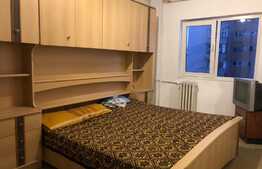 Apartament de 4 camere, decomandat, etaj intermediar, doua bai, Manastur