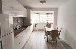 Apartament 3 camere, etaj intermediar, mobilat, zona Florilor