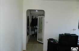 De vanzare apartament 2 camere, 28 mp, zona strazii Busteni