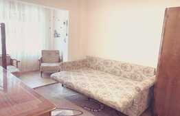 Apartament 3 camere, decomandat, etaj intermediar, garaj, zona Fabricii