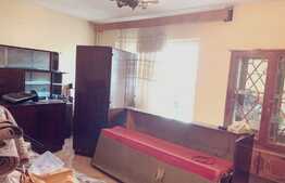 Apartament 3 camere, decomandat, etaj intermediar, garaj, zona Fabricii