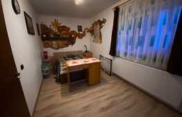 Apartament 3 camere, 58 mp, zona strazii Stejarului