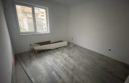 Apartament 3 camere, 66 mp, gradina 65 mp, parcare! zona Sesul de Sus!