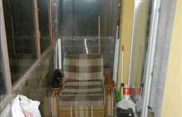 Vanzare 2 camere, 54 mp utili, decomandat,  zona sensului giratoriu