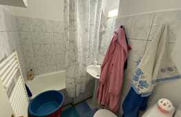 Apartament de 2 camere, etaj intermediar, 50 mp, zona Tractorul 
