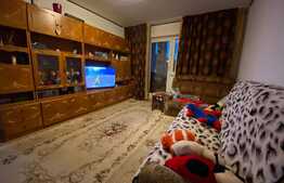 Apartament de 2 camere, etaj intermediar, 50 mp, zona Tractorul 