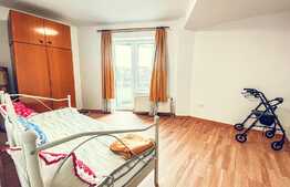 Casa de 128 mp, teren 320 mp, 4 camere, parcare, zona Gradinii Botanice