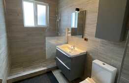 Apartament de 2 camere, 45 mp, parcare, zona Porii 