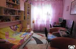 Vanzare 3 camere, 62 mp utili, decomandat in zona Interservisan! 2 parcari!