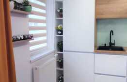 Apartament cochet, 4 camere, decomandat, 100 mp utili, 4 balcoane, panorama superba!