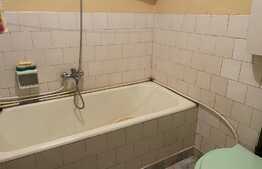 Casa in calcan, 73 mp, teren 157 mp, zona Farmec