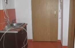 Garsoniera de vanzare, 14 mp, zona strazii 1 Decembrie 1918