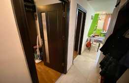 Apartament de 3 camere, 68 mp, circular, zona Astra 