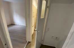 Apartament de 2 camere, semidecomandat, 35 mp, renovat complet, zona Florilor 