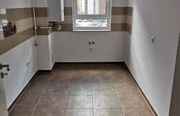 Garsoniera de 40 mp, decomandata, zona Bartolomeu