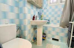 Apartament spatios cu 4 camere, 85 mp, parcare, zona Bucium