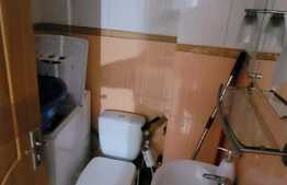 Apartament 3 camere la cheie, parcare, etaj intermediar, Florilor