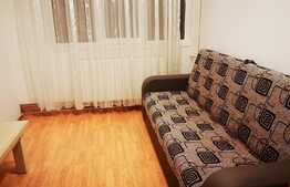 Apartament de 2 camere, etaj intermediar, parcare, boxă, Tractorul 