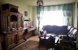 Apartament de 3 camere, etaj intermediar, 63 mp, zona Calea București