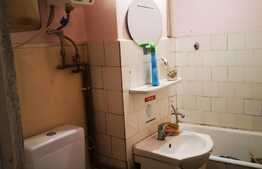 Apartament de 3 camere, etaj intermediar, 63 mp, zona Calea București