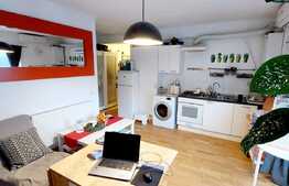 Apartament 2 camere, etaj intermediar, parcare, zona Stejarului