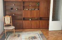 Apartament 3 camere, 70 mp, balcon, zona UMF