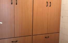 Apartament 3 camere, 70 mp, balcon, zona UMF