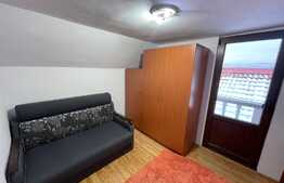 Apartament de 4 camere, decomandat, 80 mp, curte, parcare, zona Beta