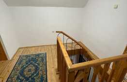 Apartament de 4 camere, decomandat, 80 mp, curte, parcare, zona Beta