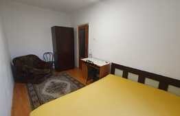 Apartament 3 camere, decomandat, 63 mp, zona strazii 1 Decembrie