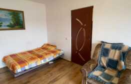 Apartament de 2 camere, 50 mp, parcare, zona Florilor