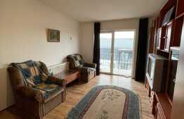 Apartament de 2 camere, 50 mp, parcare, zona Florilor