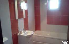 Vanzare mansarda cu 1 camera, 33 mp, zona strazii Eroilor!