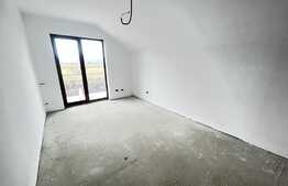 Casa tip duplex in Stupini