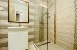 Apartament de 2 camere, decomandat, 55 mp, garaj, zona Grand Park