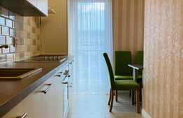 Apartament de 2 camere, decomandat, 55 mp, garaj, zona Grand Park