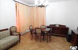 Vanzare 4 camere, 150 mp utili, zona Republicii, cu boxa, parcare si curte