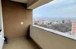 Apartament 3 camere, 83 mp, parcare, A.C., balcon, zona Dorobantilor 