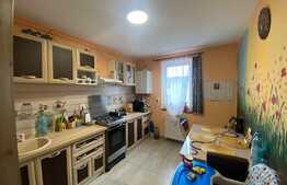 Apartament 3 camere decomandate, 72 mp, parcare, zona Centrala