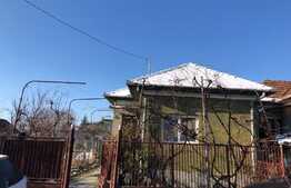 Casa individuala, 50 mp, 350 teren, zona Maramuresului