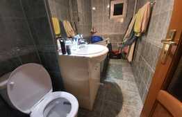 Apartament 4 camere, etaj intermediar, 91 mp utili, zona strazii Bucuresti