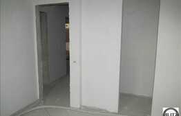 Apartament in imobil tip casa-vila, 4 camere, 114 mp, zona Iulius Mall!