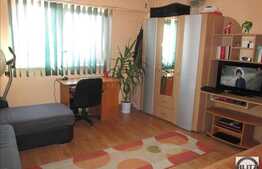 1 camera, 35 mp, decomandat, boxa la subsol, zona Piata Mihai Viteazul