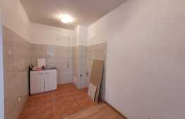 Garsoniera de 36 mp, balcon 5 mp, in zona Golden Tulip