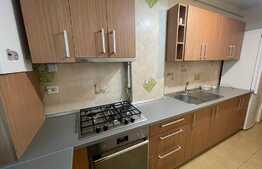 Apartament de 2 camere, 55 mp, parcare, zona Cetatii