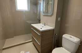 Apartament de 3 camere, 65 mp, parter inalt, zona verde, finisat nou! Zona Stejarului!