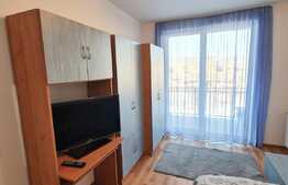 Pret oportun! Apartament 2 camere, etaj intermediar, balcon 10 mp, zona Porii