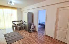 Pret oportun! Apartament 2 camere, etaj intermediar, balcon 10 mp, zona Porii