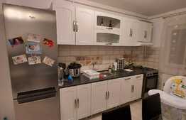 Apartament de 2 camere, etaj intermediar, parcare! Zona BMW!